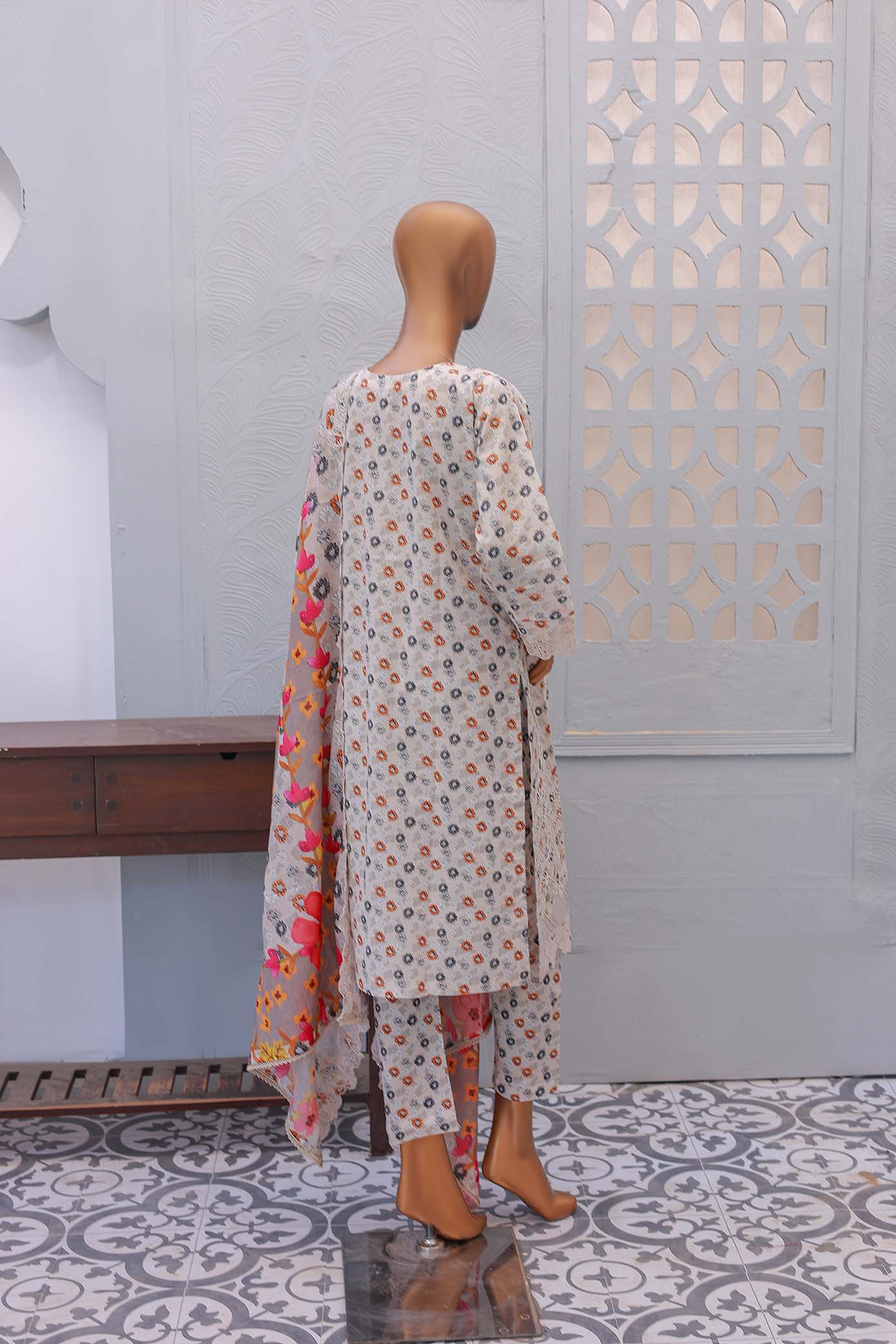 3 PC – BEIGE - Festive Embroidered