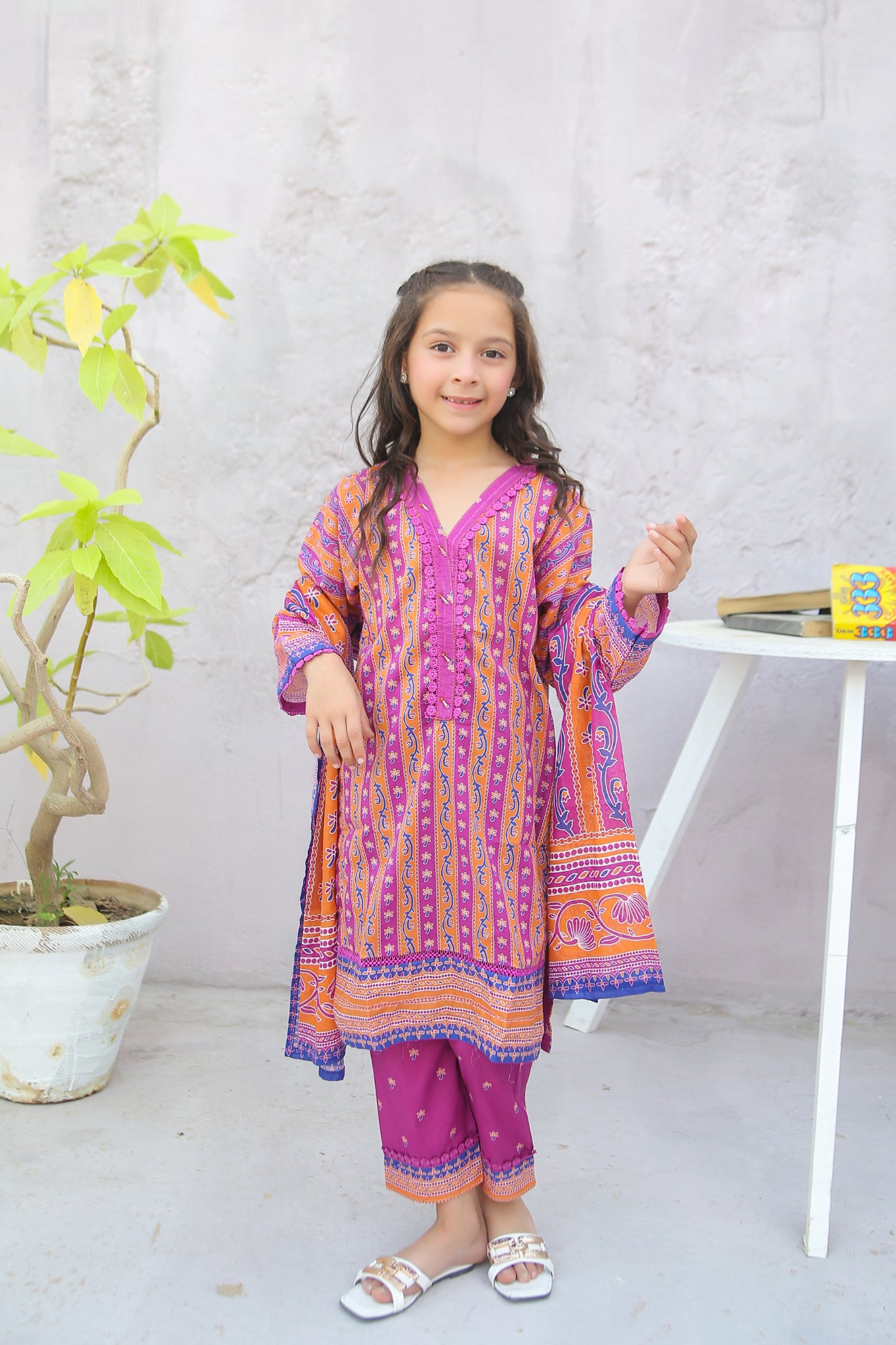 Girl woman Printed Embroidered Lawn Stitch Shirt Kurti Frock Cotton Dupatta Printed Trouser