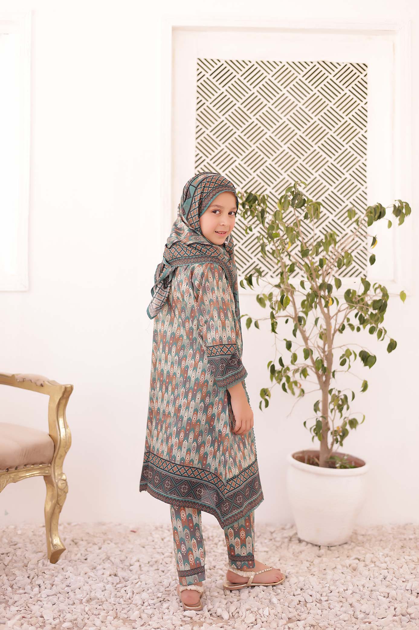 Girl woman Printed Embroidered Lawn Stitch Shirt Kurti Frock Cotton Dupatta Printed Trouser