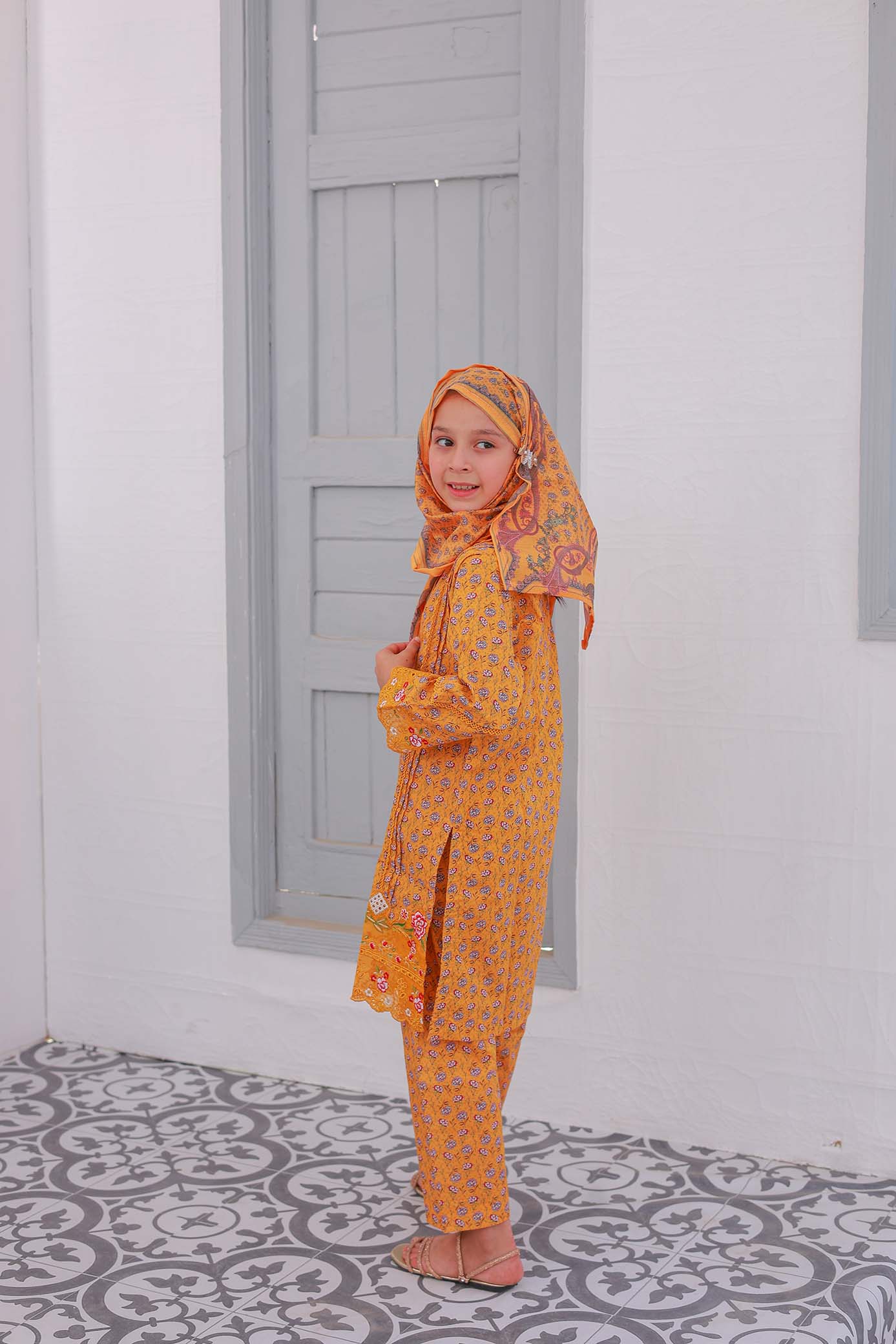 3 PC – GOLD - Festive Embroidered