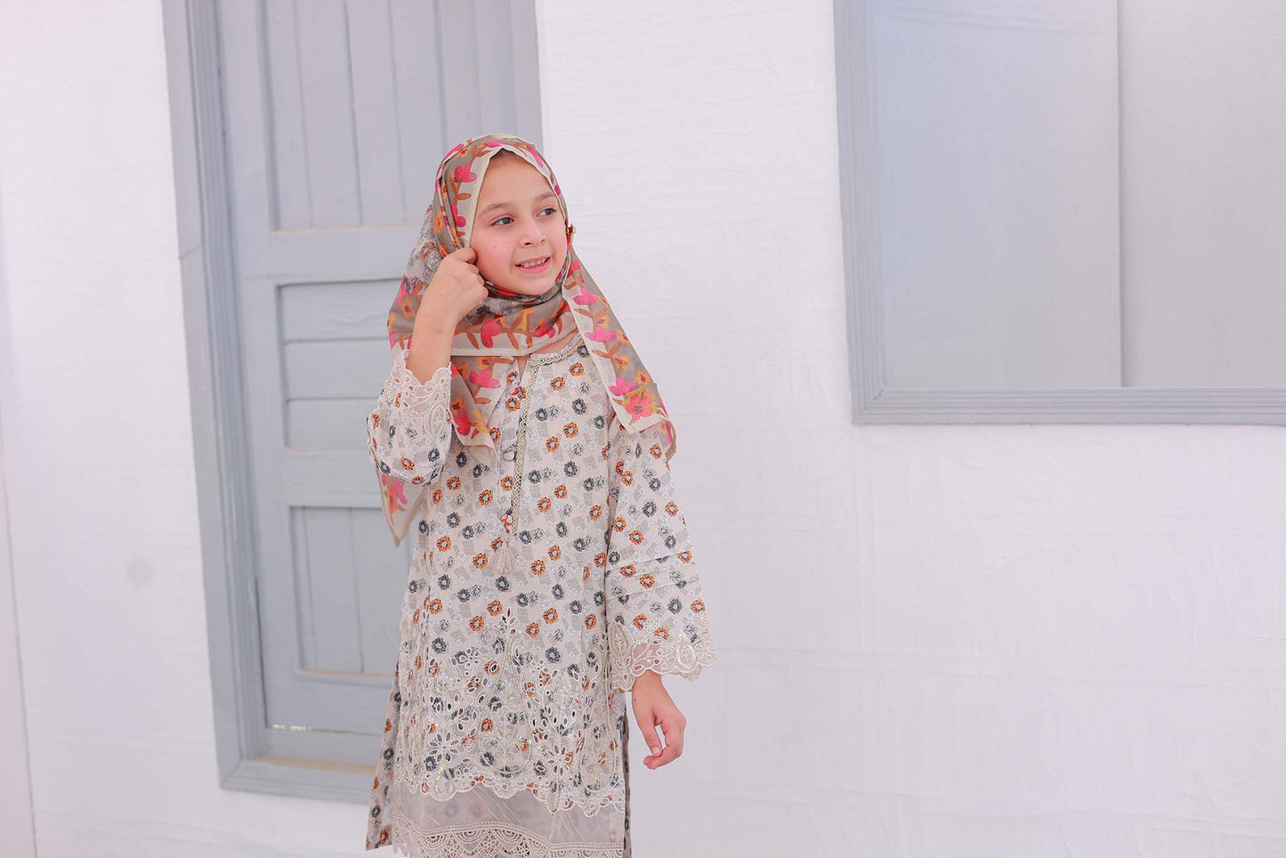 3 PC – BEIGE - Festive Embroidered