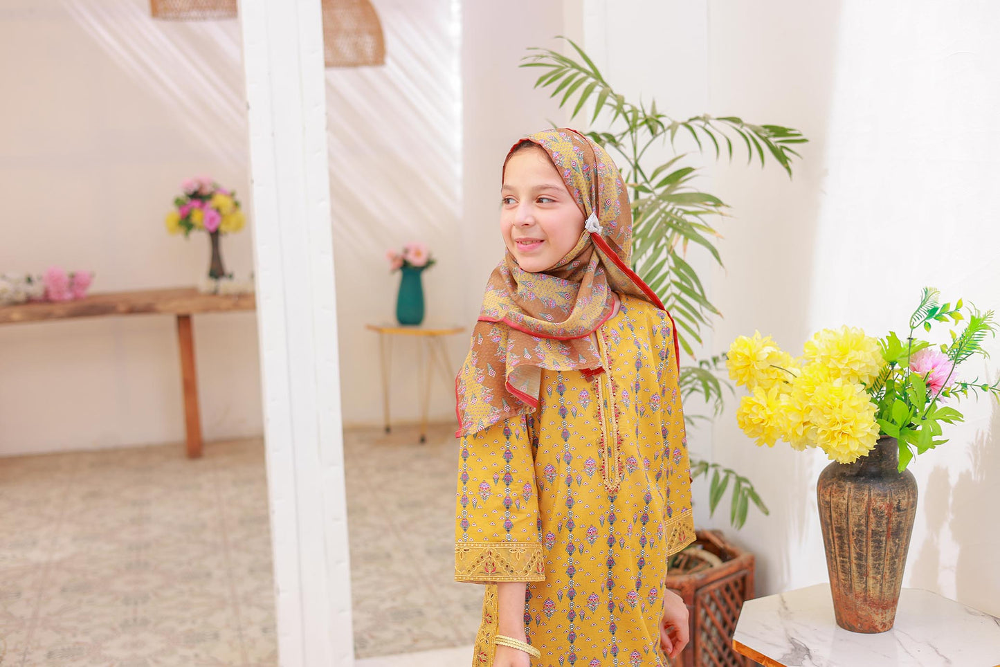 3 PC – GOLD - Festive Embroidered