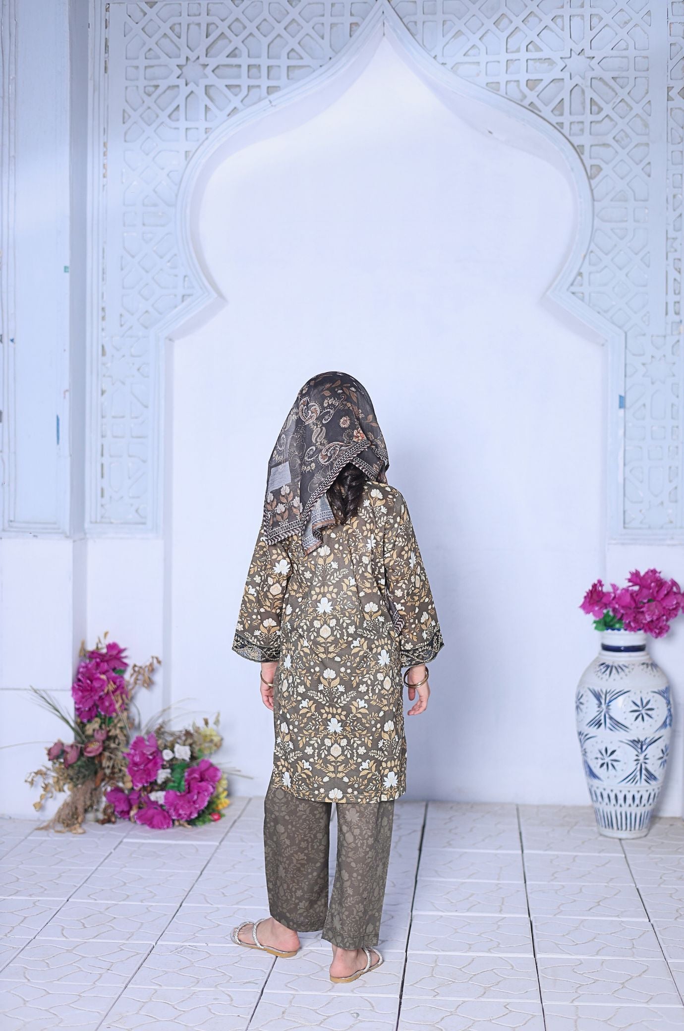 3 PC Printed Lawn Chikankari Embroidered Suit – Luxury Summer Edit