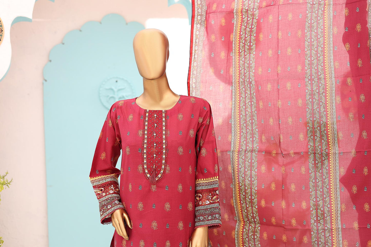 Woman Embroidered Cutwork Lawn Shirt kurta Dupatta Printed Trouser