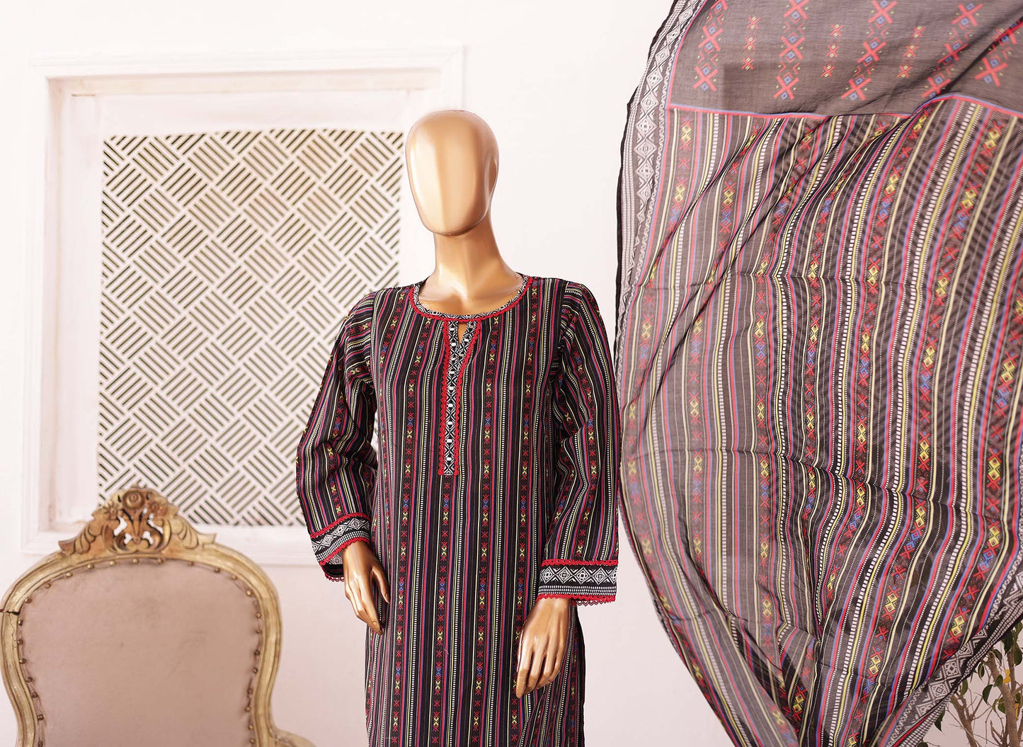 Girl woman Printed Embroidered Lawn Stitch Shirt Kurti Frock Cotton Dupatta Printed Trouser