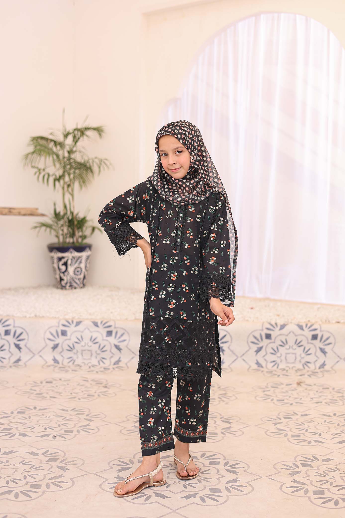 3 PC - BLACK - EMBROIDERED - LACE & CUTWORK