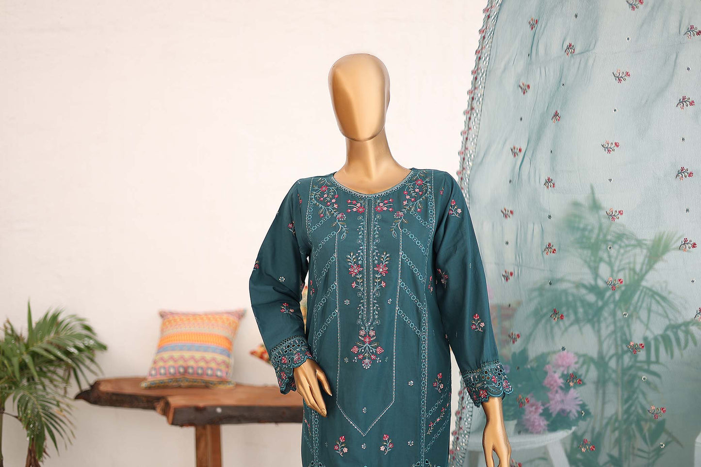 Embroidered Lawn Kurta paired with a Cut Work Chiffon Dupatta